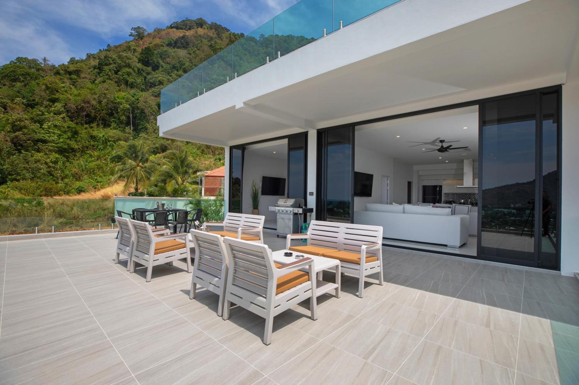 Baan Chom View Kamala - SHA Plus Ruang foto