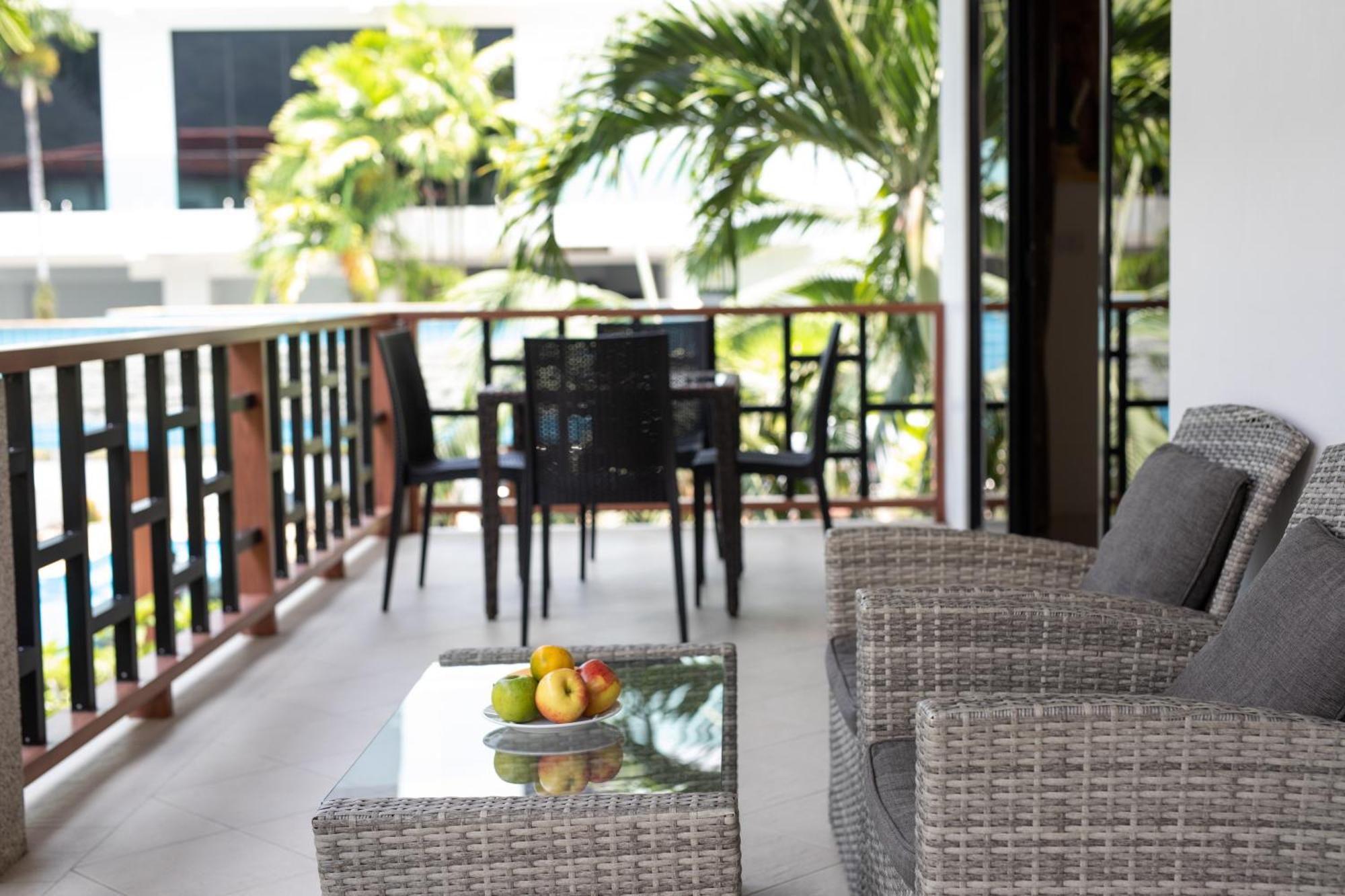 Baan Chom View Kamala - SHA Plus Bagian luar foto